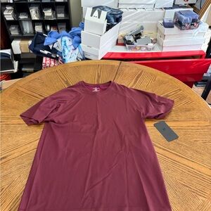 New with Tags Fabletics Men's Burgundy T-Shirt